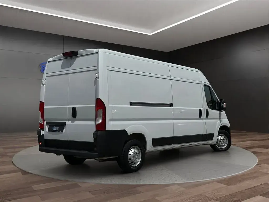 Gebraucht Fiat Ducato 140 PS (102 kW) 2020 Schwarz Van