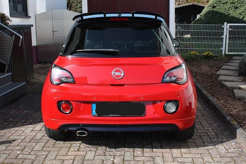Gebraucht Opel Adam S 150 PS (110 kW) 2015 Rot Kleinwagen