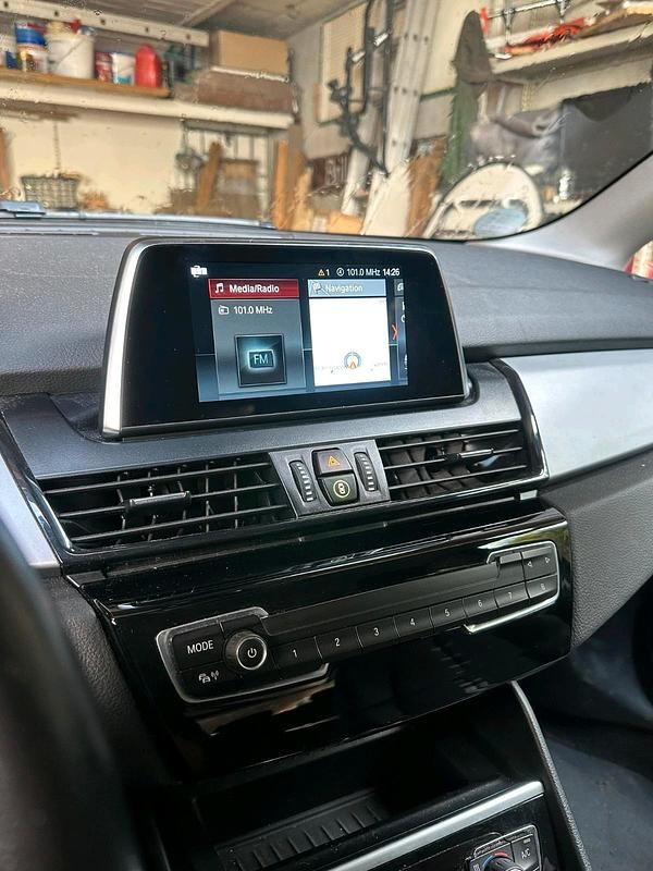 Second-hand BMW 225 iPerformance 2019 Negru Break