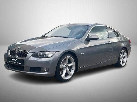 Grau Gebraucht 2007 BMW 325 Sport Line Coupé | 12.500 € (Etwas zu teuer) - Bild 1/4
