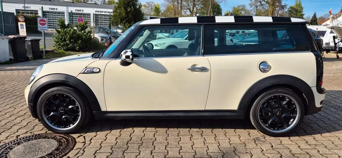 Gebraucht Mini Cooper S Coupé 184 PS (135 kW) 2010 Pepper (old english) white Coupé