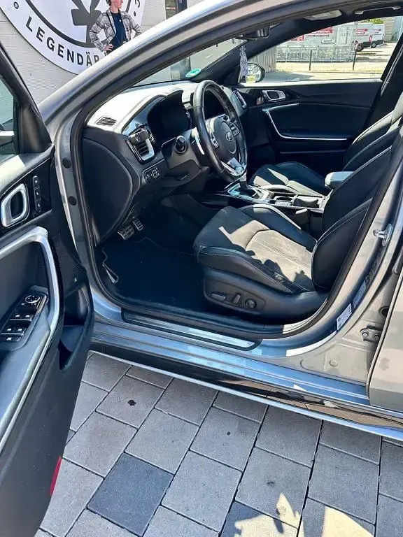 Gebraucht Kia ProCeed GT-Line 136 PS (100 kW) 2020 Grau Kombi