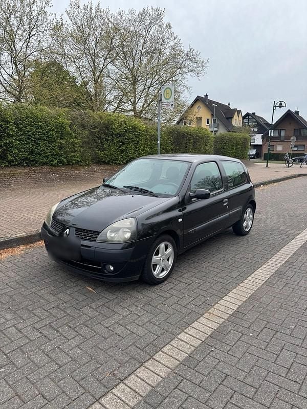 Gebraucht Renault Clio II 75 PS (55 kW) 2003 Schwarz Kleinwagen