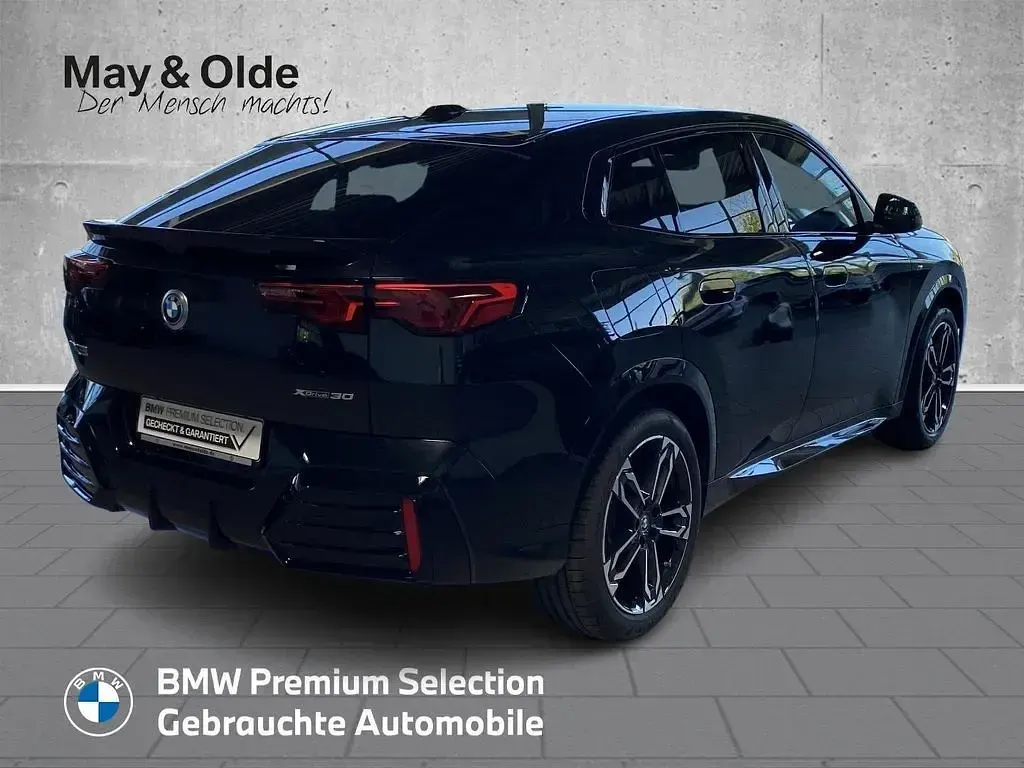Gebraucht BMW iX2 M Sport 230 kW (313 PS) 2025 Schwarz SUV
