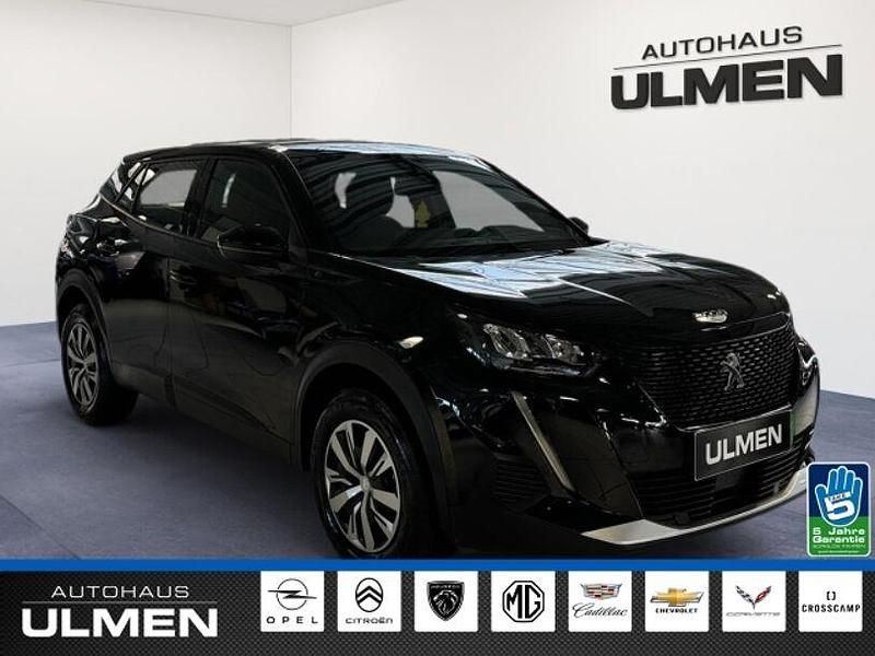 Gebraucht Peugeot e-2008 Active 100 kW (136 PS) 2023 Schwarz SUV