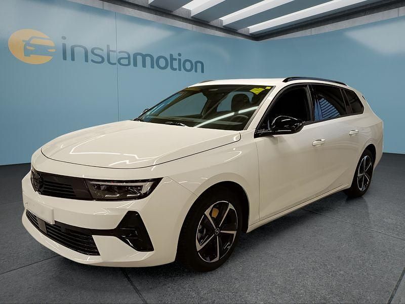 Weiß Gebraucht 2024 Opel Astra Kombi | 26.649 € (Fairer Preis) - Bild 1/4