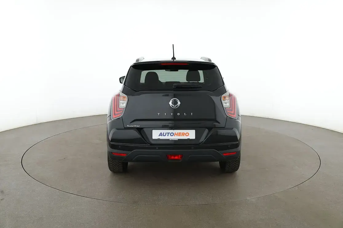 Gebraucht SsangYong Tivoli Sapphire 163 PS (119 kW) 2021 Schwarz SUV