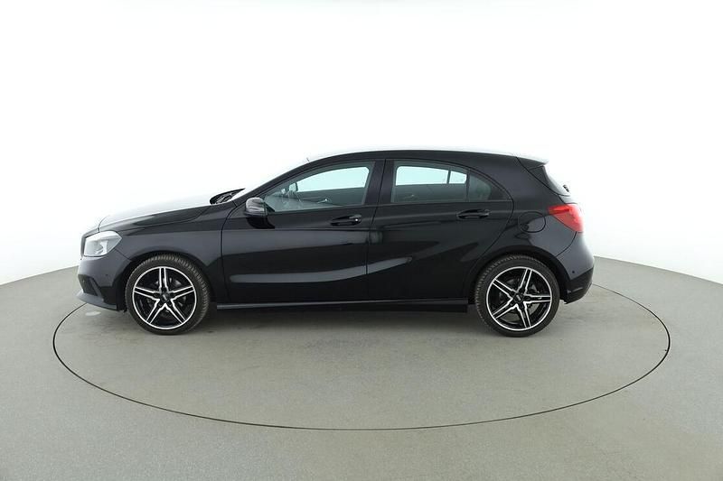 Gebraucht Mercedes A160 102 PS (75 kW) 2018 Schwarz Limousine