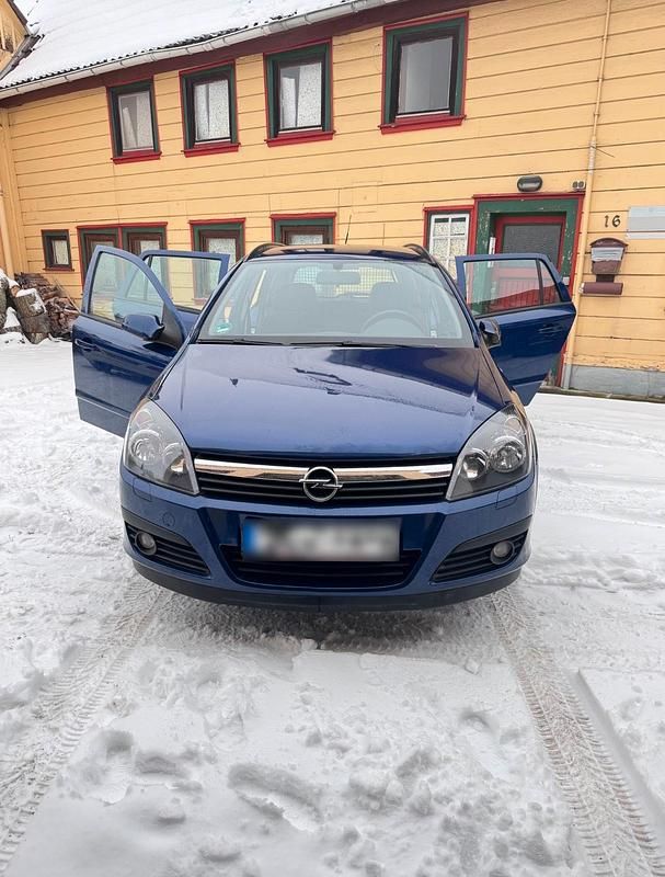 Gebraucht Opel Astra 89 PS (65 kW) 2006 Blau Kombi