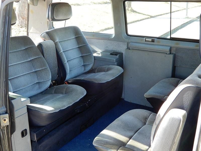 Gebraucht VW T3 112 PS (82 kW) 1985 Grau Van