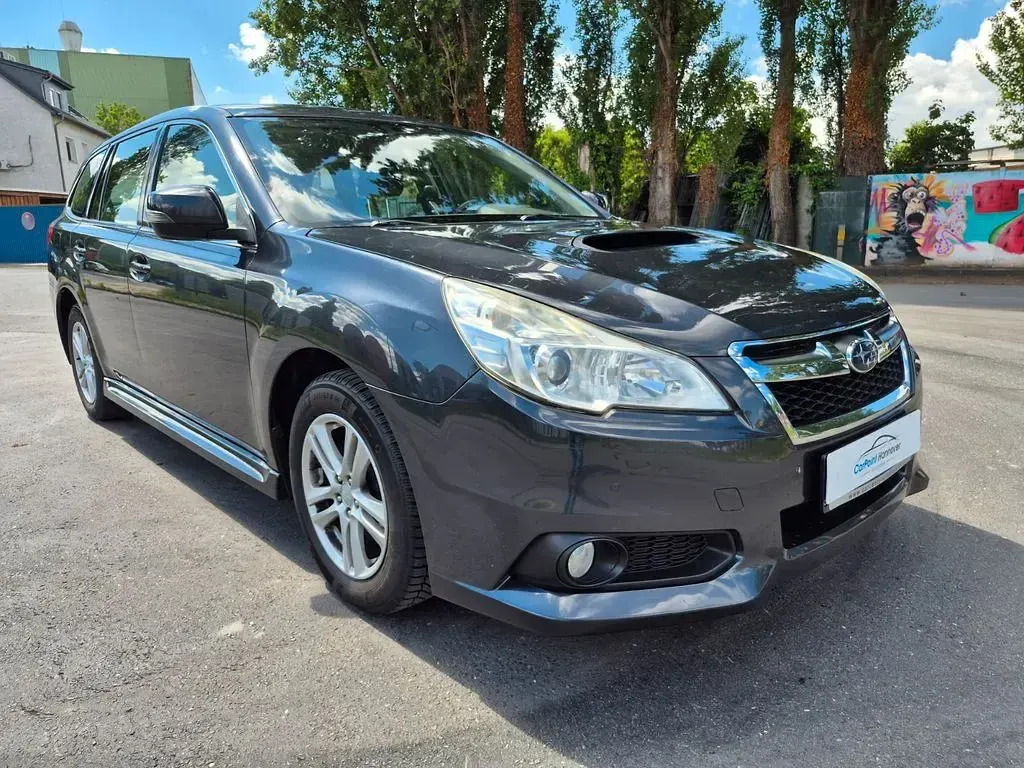 Gebraucht Subaru Outback Trend 150 PS (110 kW) 2014 Schwarz Kombi