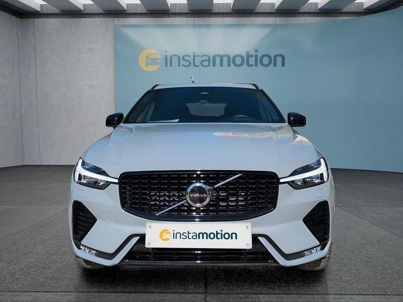 Gebraucht Volvo XC60 Plus 197 PS (144 kW) 2024 Grau SUV