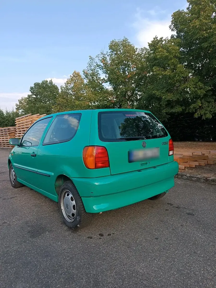 Gebraucht VW Polo 60 PS (44 kW) 1998 Grün Kleinwagen