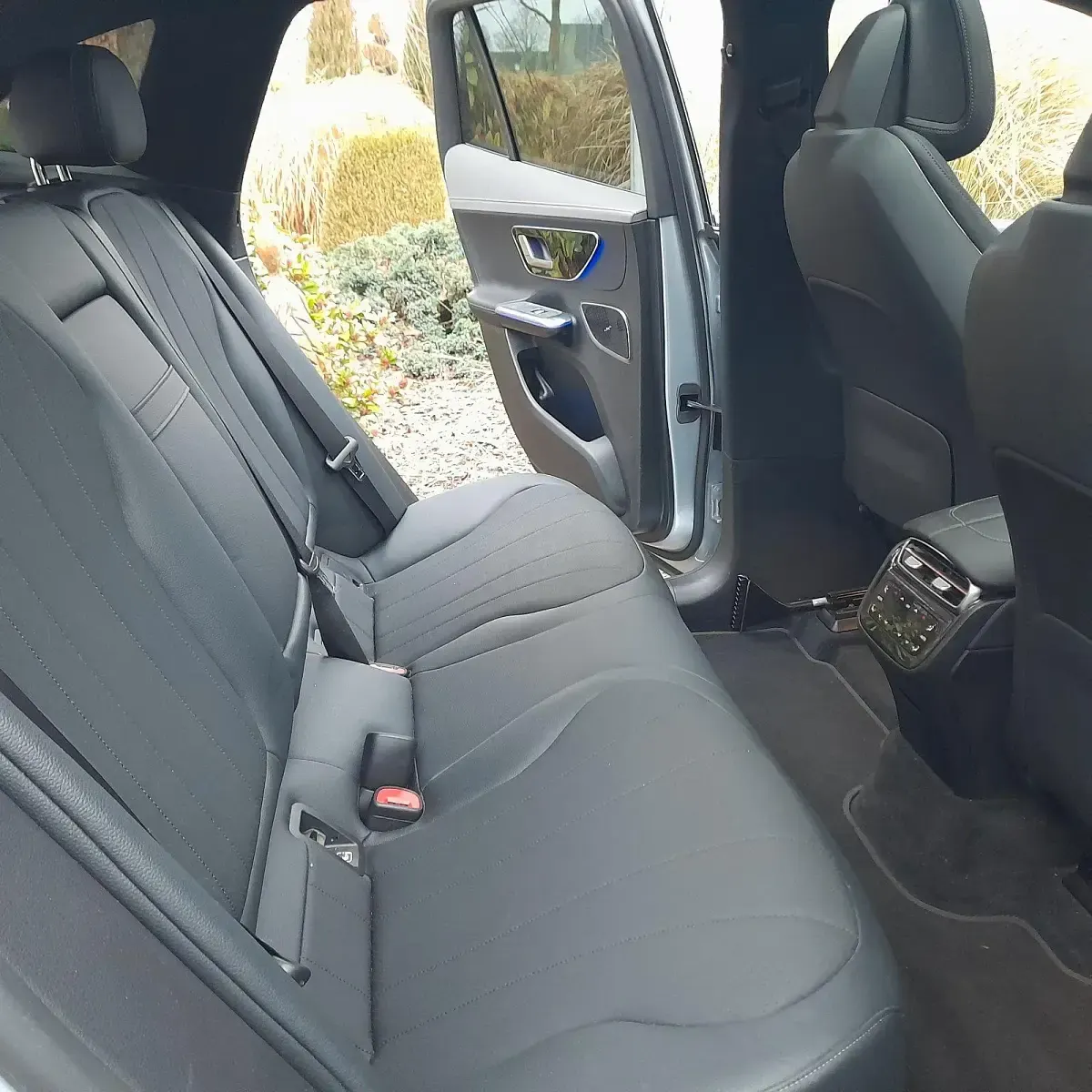 Gebraucht Mercedes EQE300 180 kW (245 PS) 2023 Silber SUV