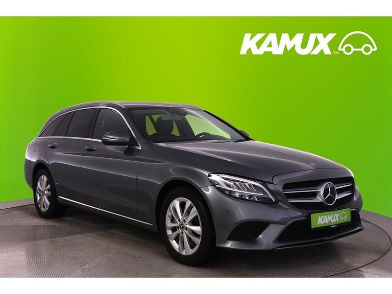 Grau Gebraucht 2018 Mercedes C200 Avantgarde Limousine | 21.500 € (Fairer Preis) - Bild 1/3