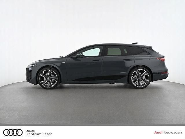 Usata Audi A6 e-tron S-Line 314 kW (428 CV) 2025 Grigio Station wagon