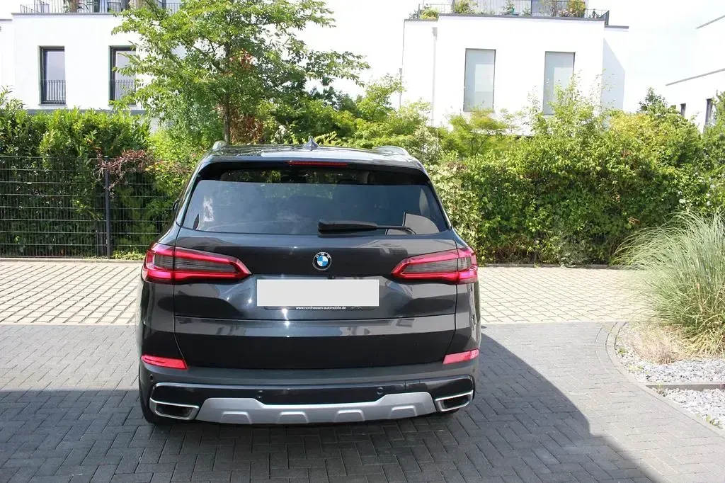 Gebraucht BMW X5 Performance 265 PS (194 kW) 2020 Schwarz SUV