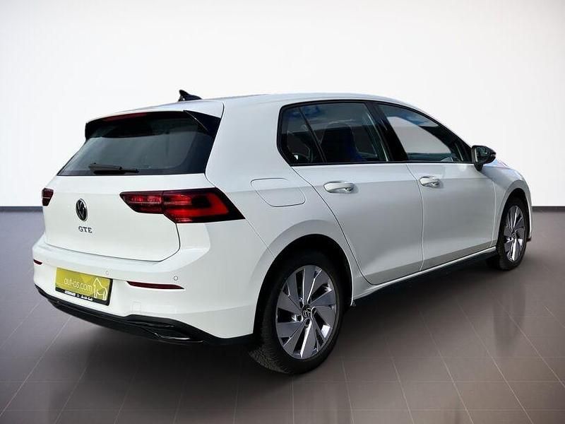 Gebraucht VW Golf VIII GTE 245 PS (180 kW) 2023 Pure white Limousine