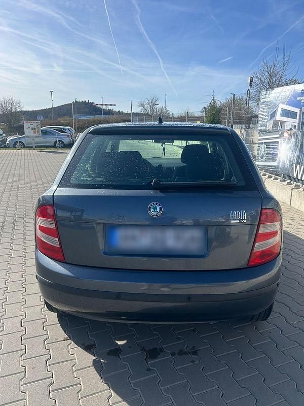 Gebraucht Skoda Fabia Classic 75 PS (55 kW) 2006 Grau Limousine