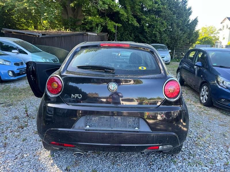 Gebraucht Alfa Romeo MiTo Turismo 95 PS (69 kW) 2009 Schwarz Kleinwagen