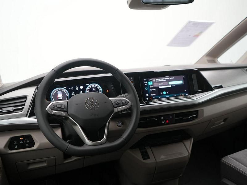 Usata VW Multivan Edition 150 CV (110 kW) 2026 Bianco Monovolume