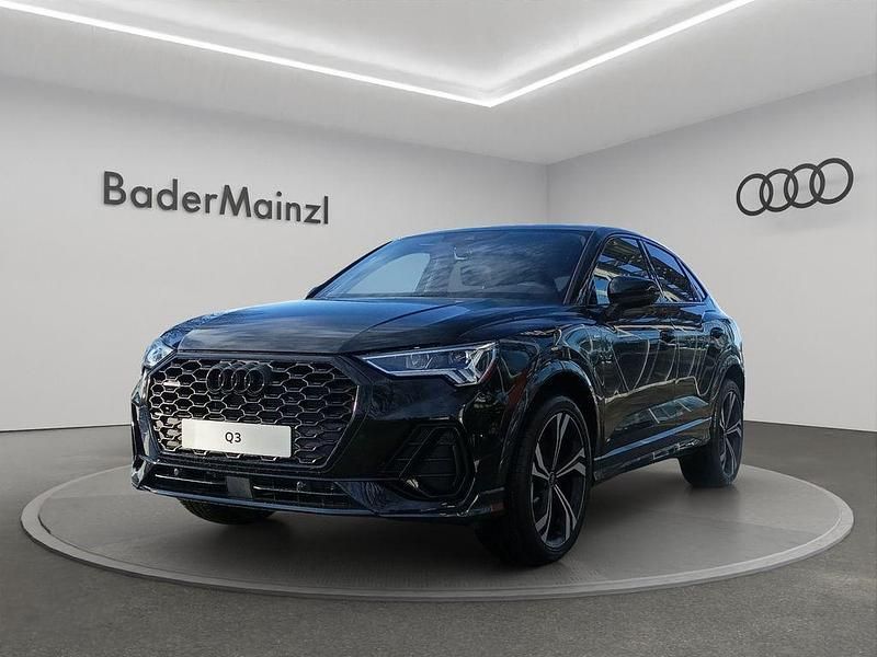 Schwarz Neu 2025 Audi Q3 Sportback S-Line SUV | 65.960 € - Bild 1/4