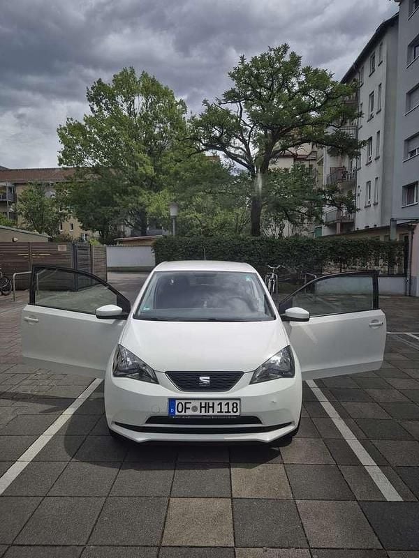 Weiß Gebraucht 2014 Seat Mii I-Tech Kleinwagen | 4.000 € (Guter Preis) - Bild 1/4