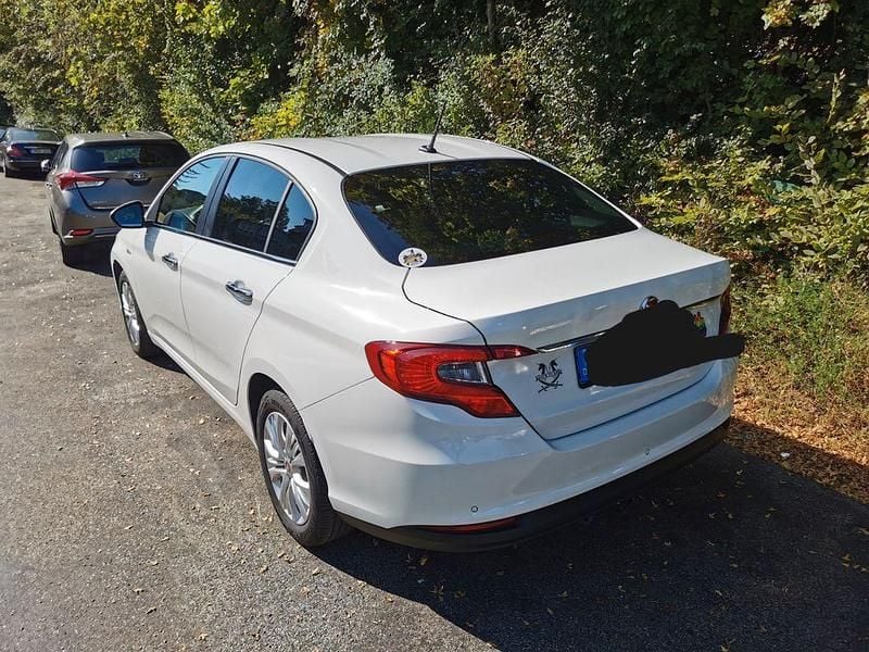 Gebraucht Fiat Tipo Lounge 95 PS (69 kW) 2020 Weiß Limousine