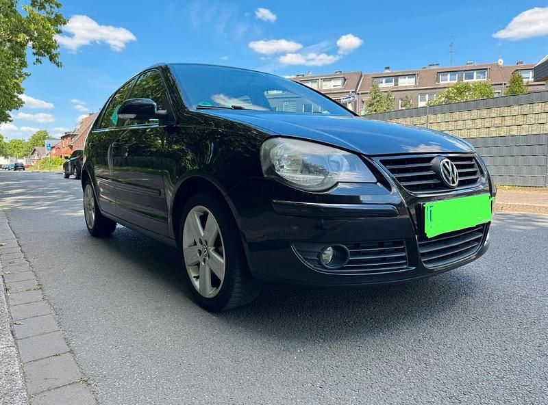 Schwarz Gebraucht 2008 VW Polo Black Edition Limousine | 3.000 € (Etwas zu teuer) - Bild 1/4