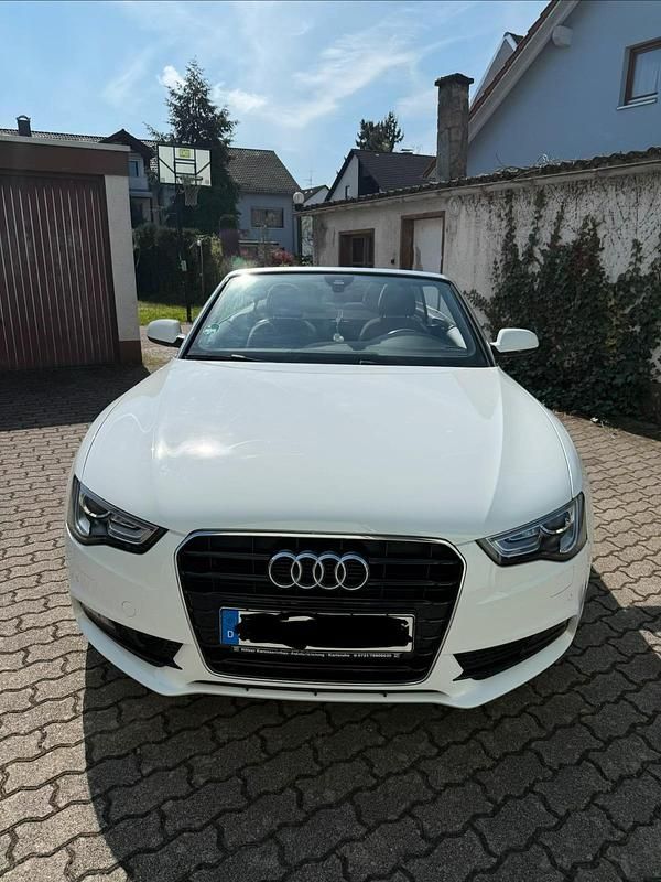 Używany Audi A5 Cabriolet 179 KM (131 kW) 2014 Biały Kabriolet