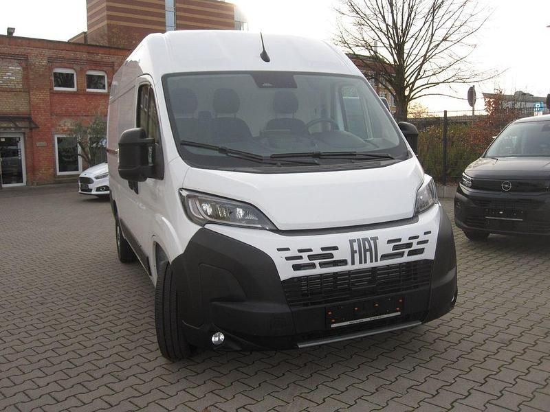 Neu Fiat Ducato 140 PS (102 kW) 2025 Colore esterno (weiss (pastell Van