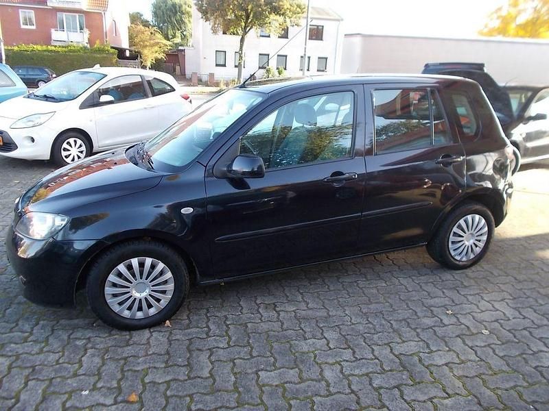 Gebraucht Mazda 2 Active 80 PS (58 kW) 2005 Schwarz Limousine
