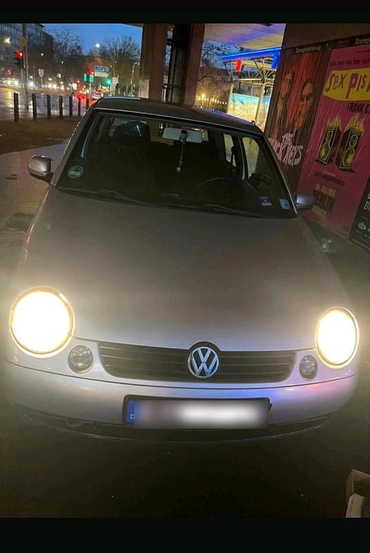Silber Gebraucht 2001 VW Lupo Kleinwagen | 600 € (Superpreis) - Bild 1/4