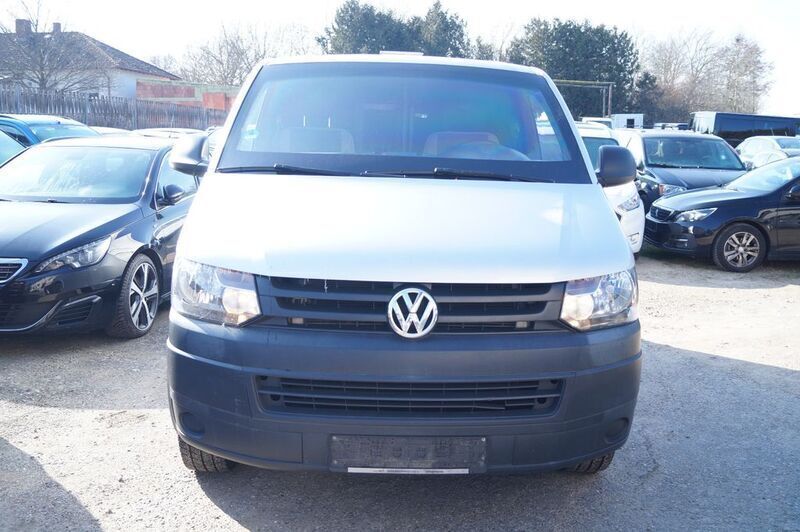 Gebraucht VW T5 140 PS (102 kW) 2015 Silber Van