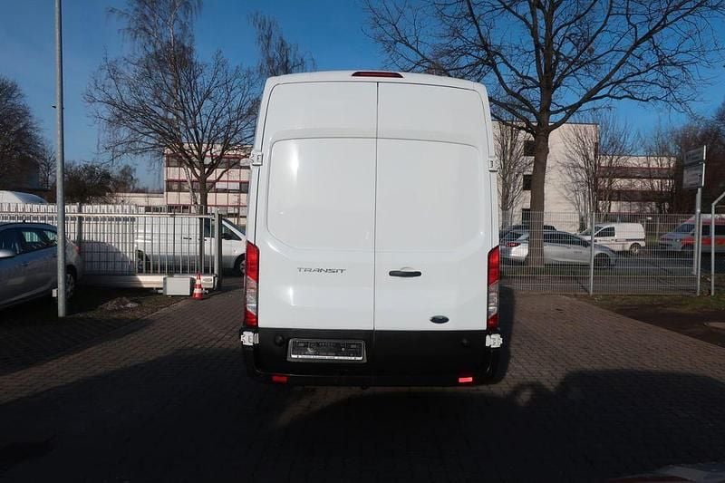 Gebraucht Ford Transit Trend 105 PS (77 kW) 2024 Weiß Limousine