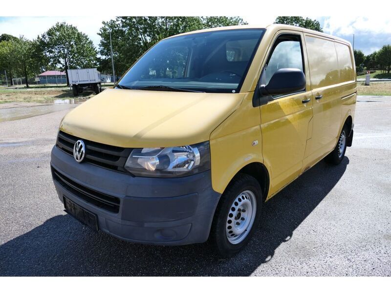 Gebraucht VW T5 84 PS (61 kW) 2010 Ginstergelb r1032 Van
