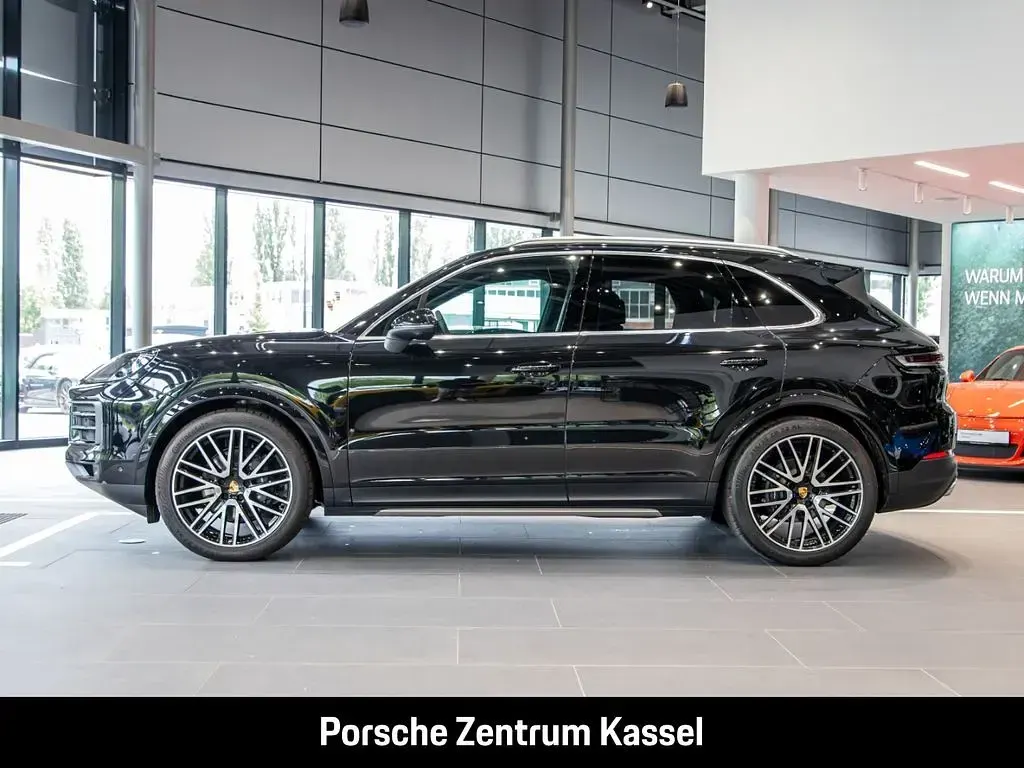 Gebraucht Porsche Cayenne 354 PS (260 kW) 2026 Schwarz SUV