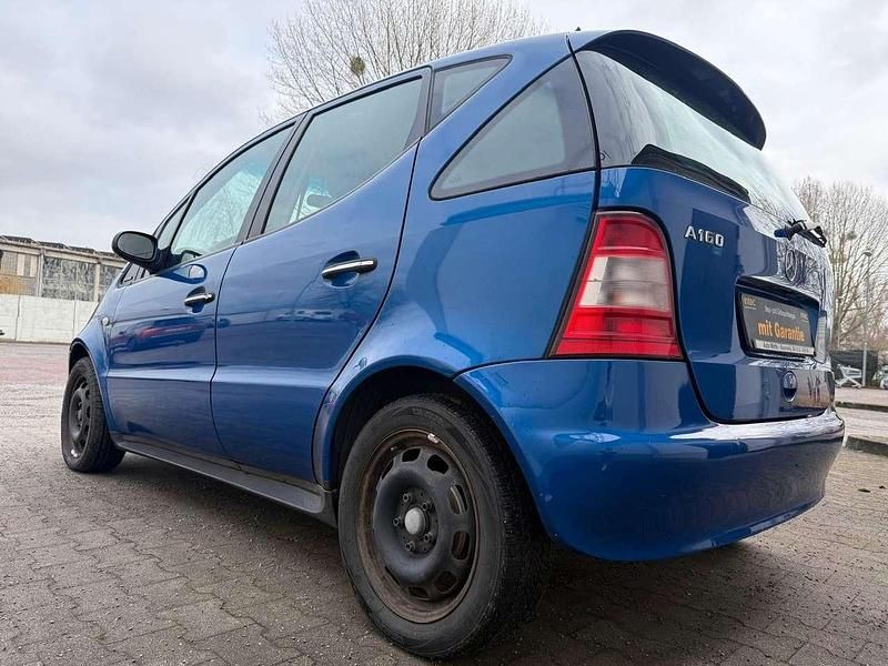 Gebraucht Mercedes A160 Elegance 102 PS (75 kW) 2000 Blau Kleinwagen