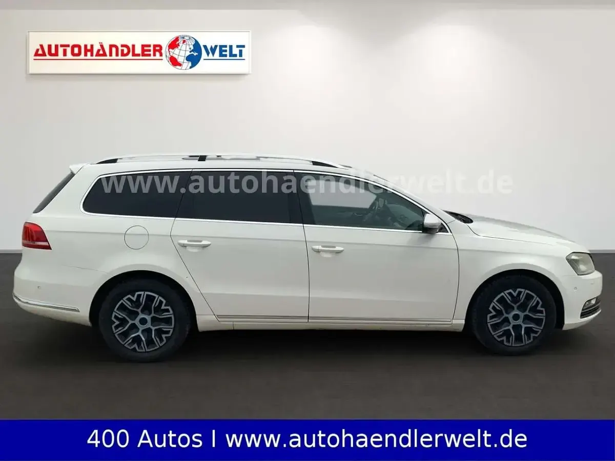 Gebraucht VW Passat Highline 140 PS (102 kW) 2013 Deep black perleffekt Kombi