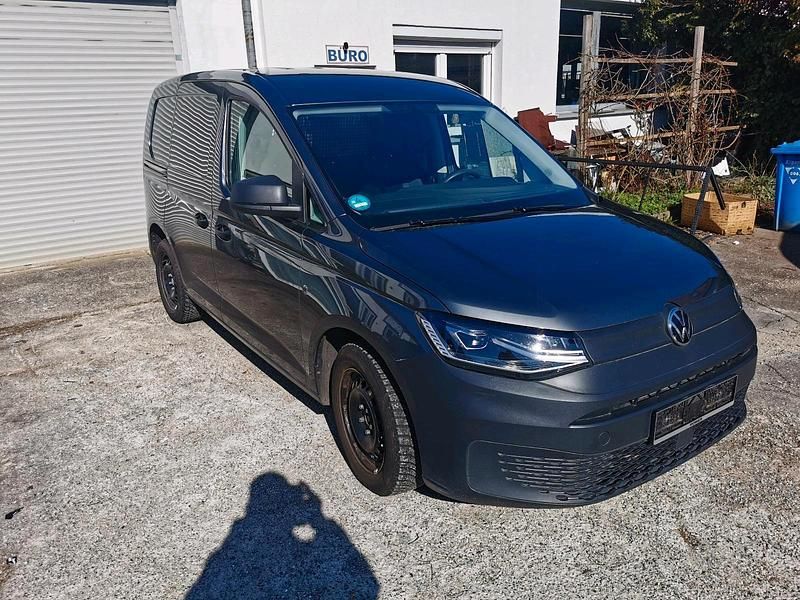 Gebraucht VW Caddy 102 PS (75 kW) 2022 Grau Van / Kleinbus