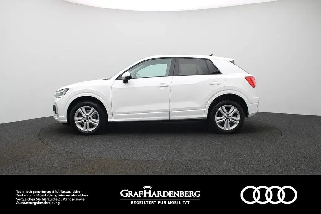 Gebraucht Audi Q2 Ambiente 150 PS (110 kW) 2022 Ibisweiß SUV