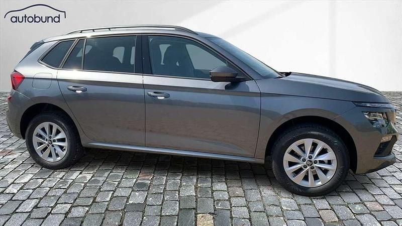 Neu Skoda Kamiq Selection 116 PS (85 kW) 2025 Grau / graphitegrau SUV