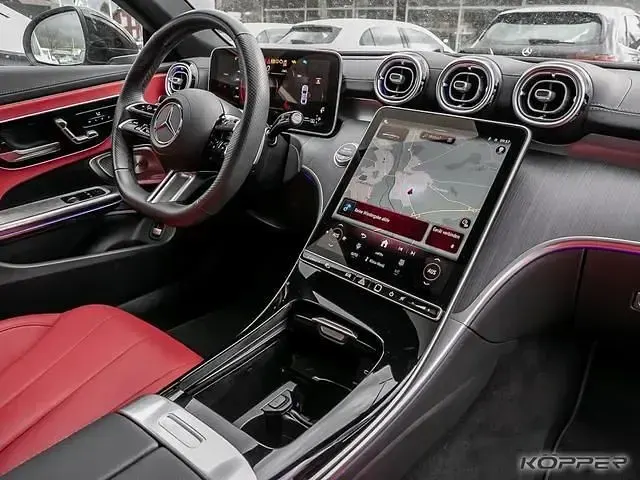 Gebraucht Mercedes 220 AMG Line Premium Plus 197 PS (144 kW) 2024 Coupé