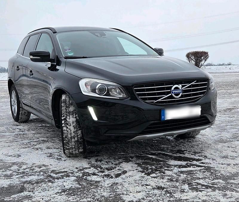 Gebraucht Volvo XC60 190 PS (139 kW) 2015 Schwarz SUV
