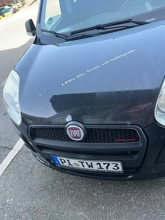 Gebraucht Fiat Doblò 135 PS (99 kW) 2014 Schwarz Van / Kleinbus