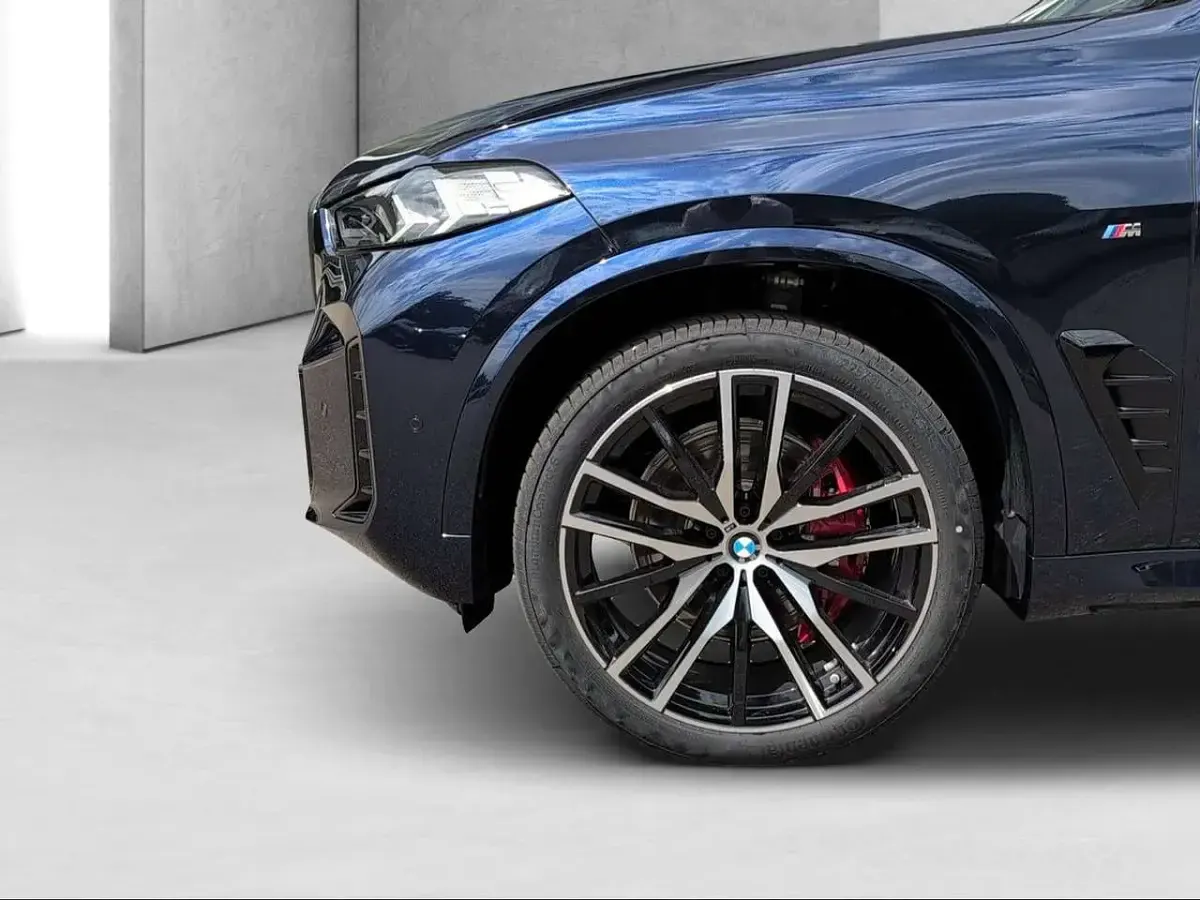 Neu BMW X5 M Sport 298 PS (219 kW) 2026 Tansanitblau ii SUV