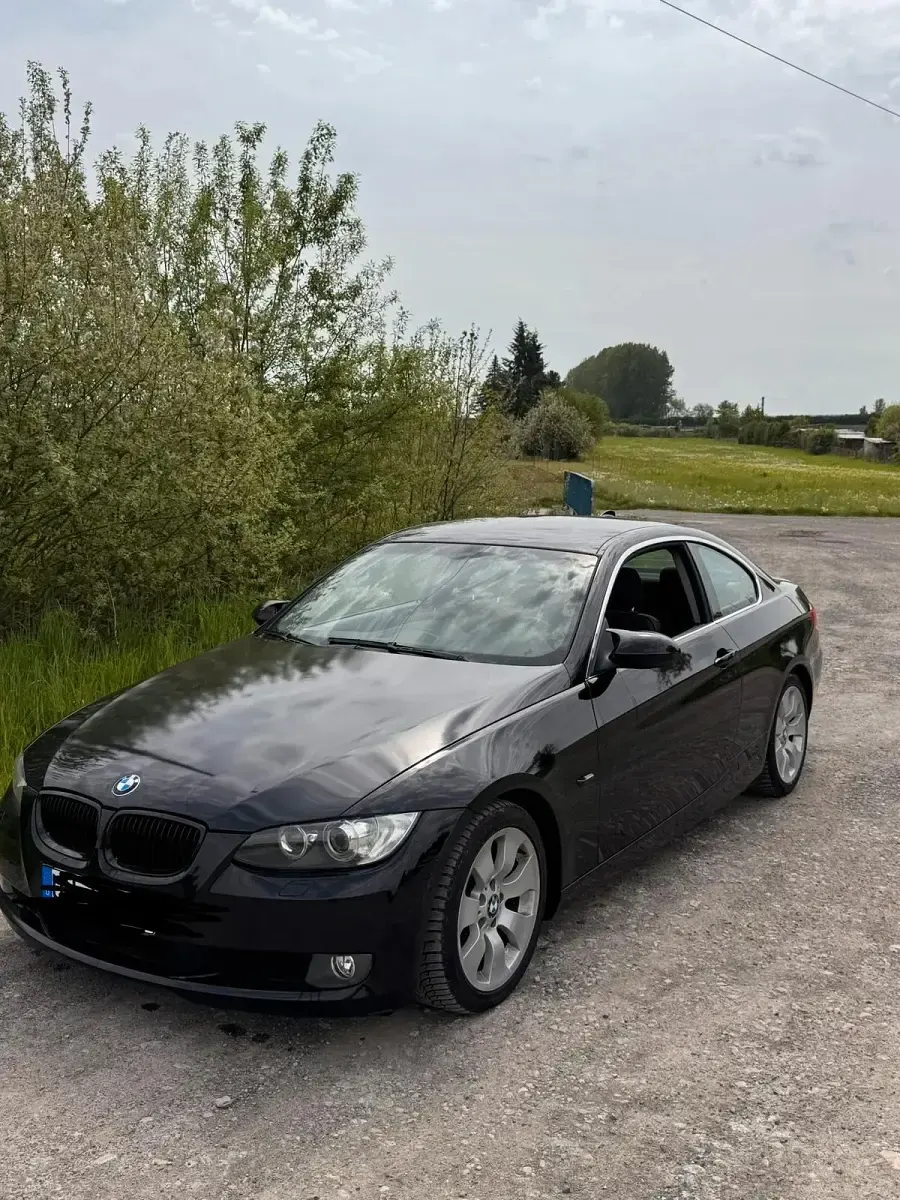Używany BMW 325 218 KM (160 kW) 2008 Czarny Coupe
