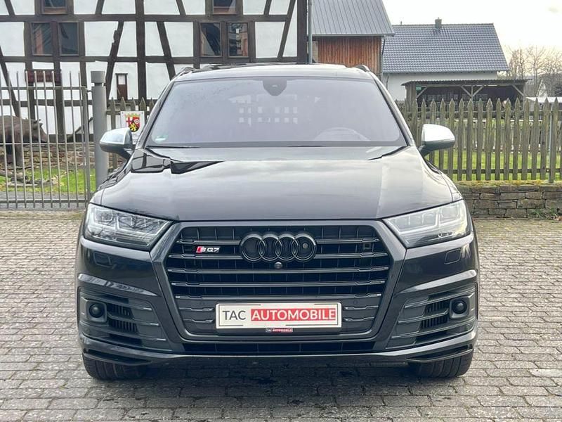 Gebraucht Audi SQ7 Sport 435 PS (319 kW) 2017 Orcaschwarz metallic SUV