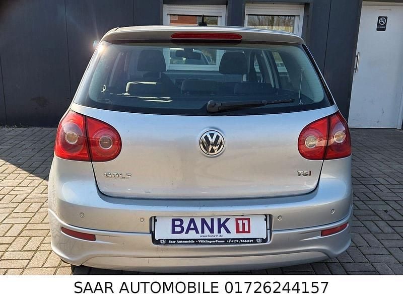 Gebraucht VW Golf IV Trendline 140 PS (102 kW) 2006 Silber Limousine