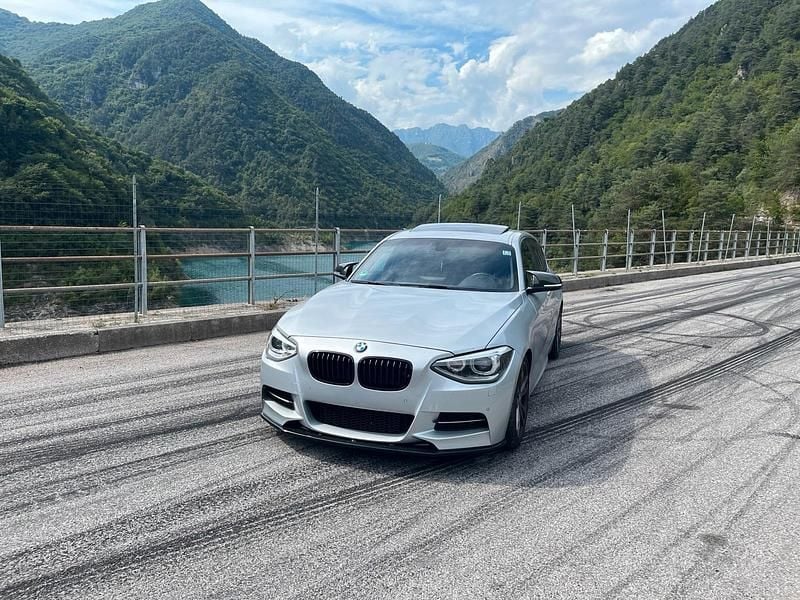 Gebraucht BMW M135 Advantage 320 PS (235 kW) 2015 Silber Kleinwagen